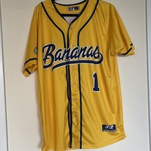 Savannah Bananas Baseball Jersey sz Large Yellow -
Rare version